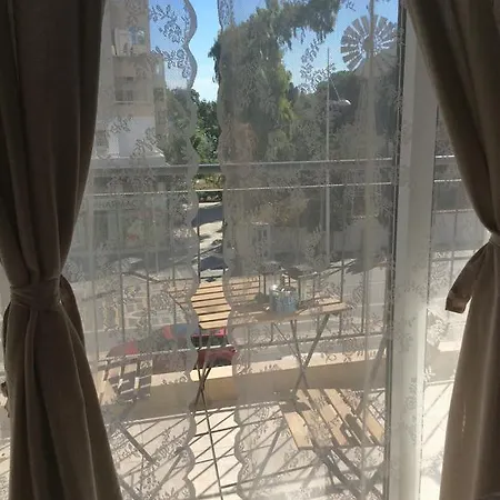 Dasoudi Lejlighed